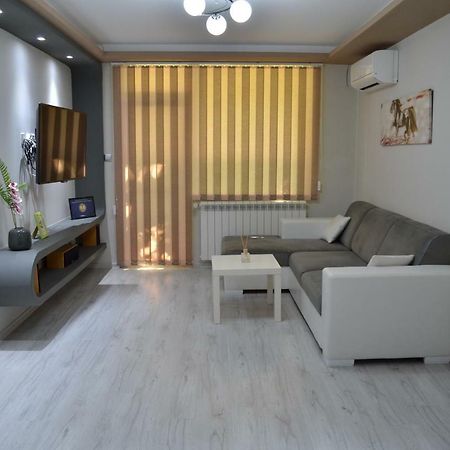 Luxury Apartment Near Varna, Located In Targovishte Eksteriør billede